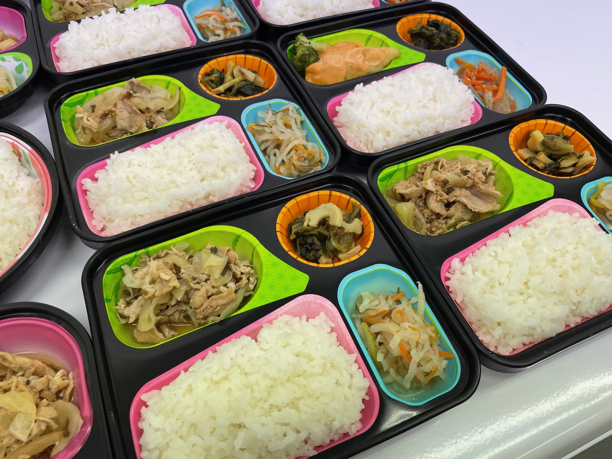 川崎市中原区井田で退院後の外出や食事に不安な方へ｜見守り対応の配食サービス